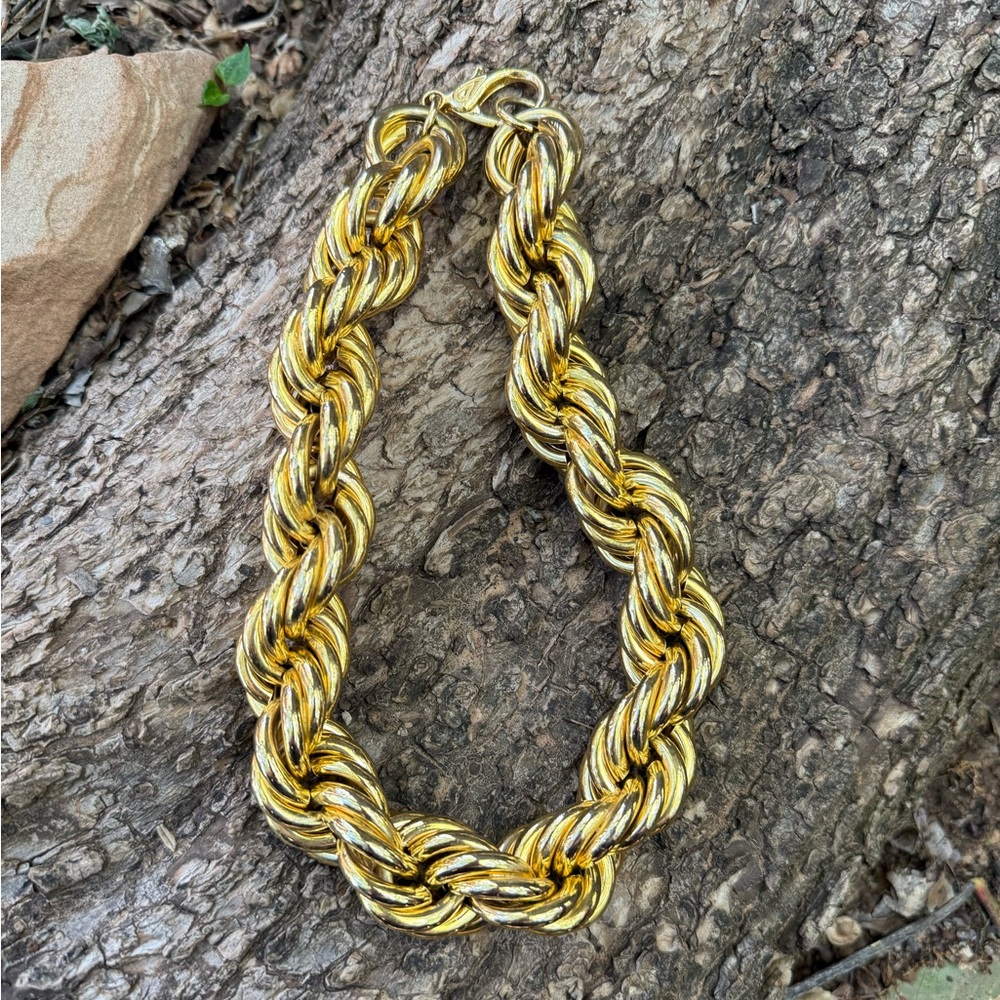 Elegant Gold 🥀Tone Rope 🦋🌼Chain Bracelet